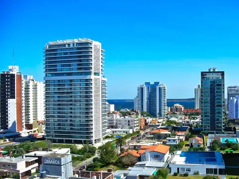 AMAZONAS 0 100, Piso 10