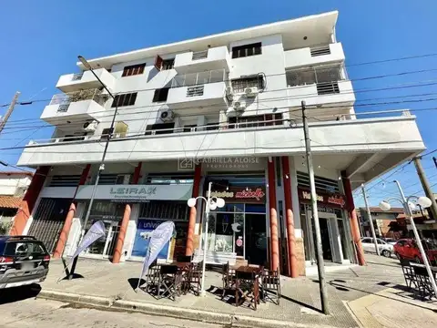 Pablo Poggio 600, Piso 2
