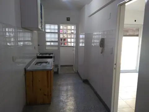 Departamento 2 ambientes en Rodriguez Peña 1210