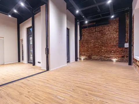 Tríplex reciclada c/ jardín de invierno -5 ambientes-Palermo