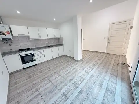 Avenida Juan Bautista Justo 6200, Piso 1