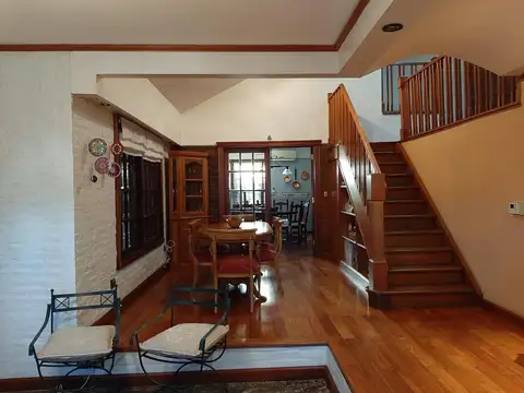 Casa en Venta en Castelar Sur, USD 180.000