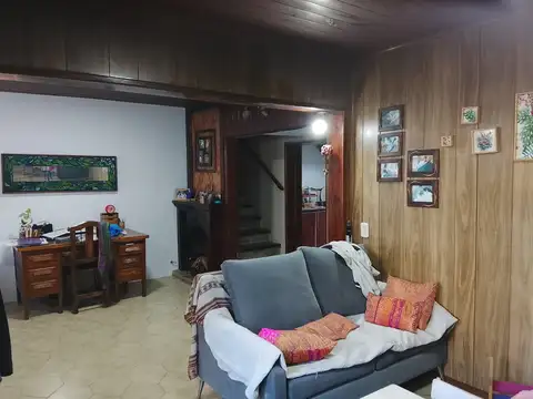 Casa en Venta en Castelar Sur, USD 120.000