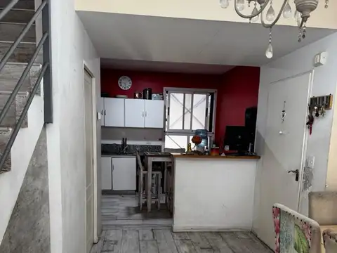Depto Tipo Casa en Venta de 4 ambientes