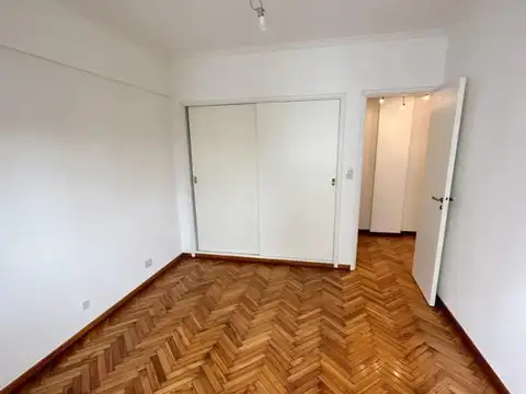 Departamento de 3 ambientes y medio con dependencia en Venta - Belgrano