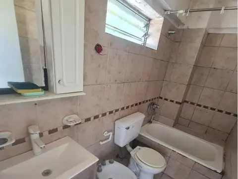 Leandro Nicéforo Alem 1000, Piso 1