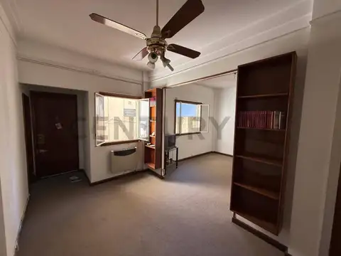 VENTA DEPARTAMENTO TRES AMBIENTES EN FLORES