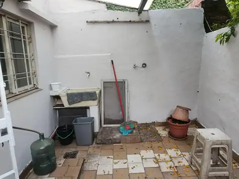 Depto Tipo Casa 3 ambientes con 1 baño