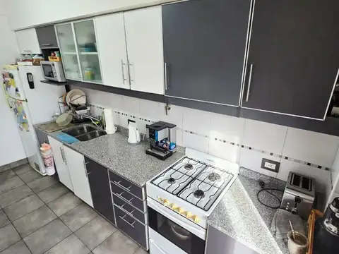 Departamento 3 ambientes con 2 baños