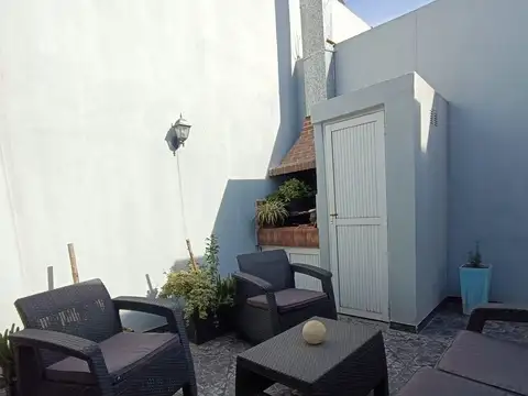 Depto Tipo Casa en Venta 45 años