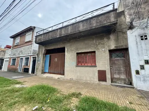 Aristóbulo del Valle 4700