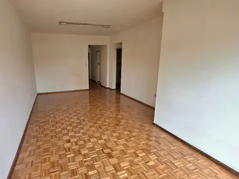 FLORES VENTA DEPTO 3 AMB +DEP-BALCON-BAULERA
