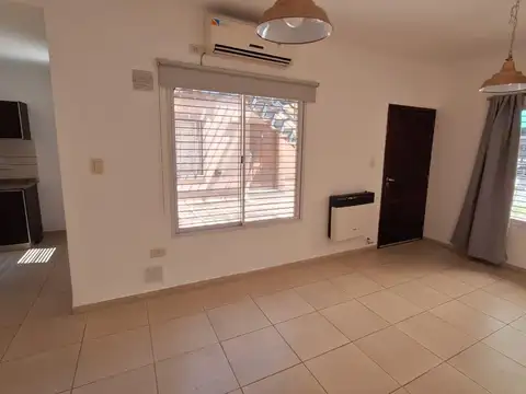 Departamento en Alquiler en Villa Nueva De Guaymallen, $ 620.000