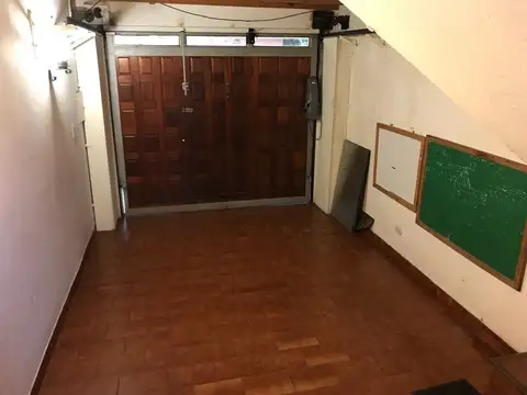 EXCELENTE CHALET EN ADROGUE - NUEVAS CONDICIONES