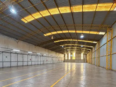 Depósito de 1200m2 en Predio Cerrado Seguridad 24hs