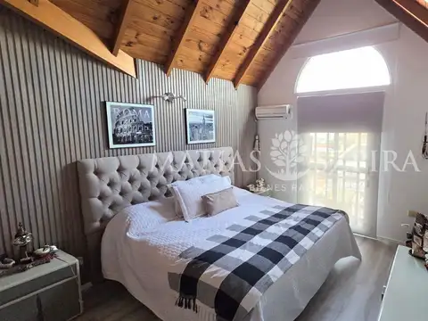 Depto Tipo Casa 4 ambientes con 2 baños
