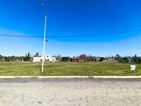 VENTA Terreno / Lote N° 7  Pueblo Esther . 307m2