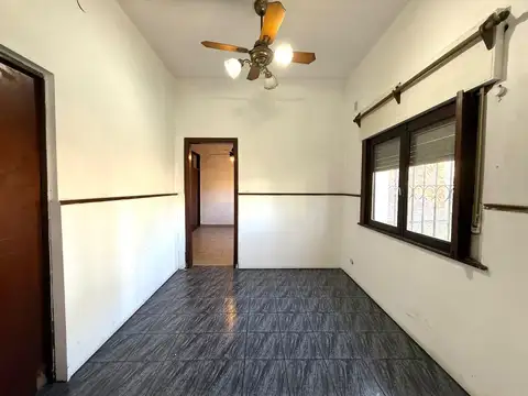 Casa en Venta con 5 cocheras
