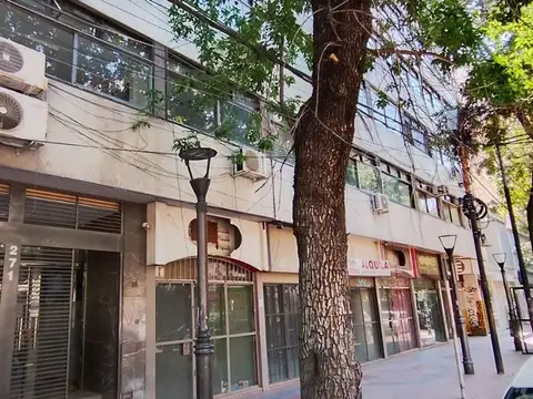 VENTA DE OFICINA EN CALLE ESPEJO CIUDAD MENDOZA