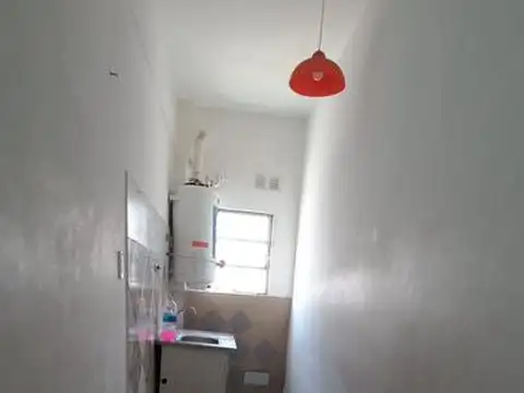 Depto Tipo Casa 2 ambientes con 1 baño