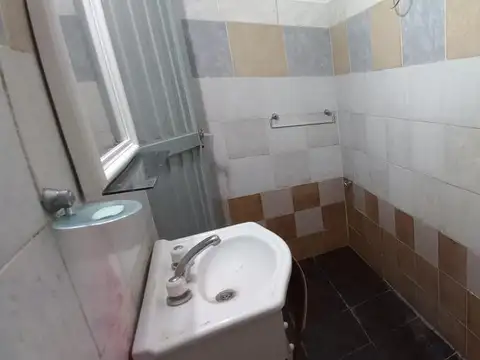 Depto Tipo Casa en Alquiler 40 años