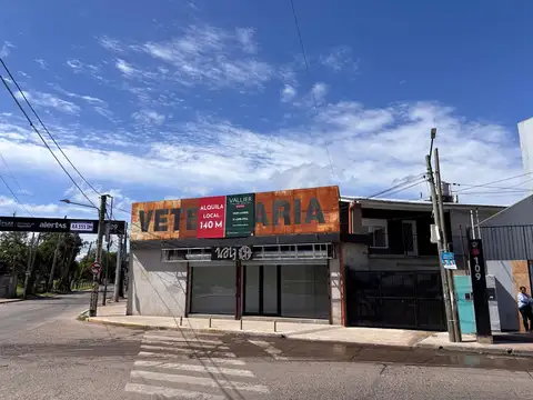 Local  en Alquiler en Pilar, G.B.A. Zona Norte, Argentina