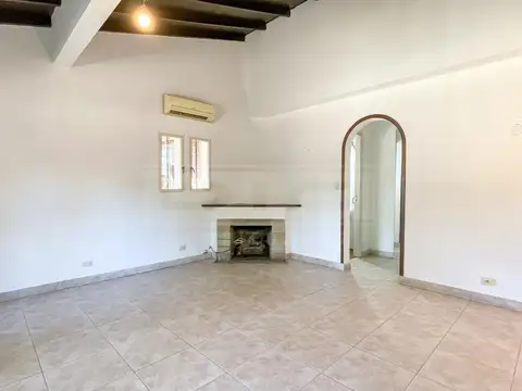 Casa en Alquiler de 3 dormitorios