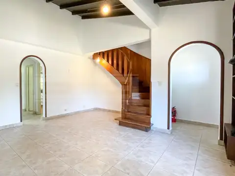 Casa en Alquiler en Olivos Maipu/Uzal, $ 2.300.000