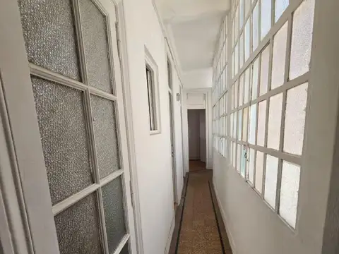 Oficina en Alquiler 60 años
