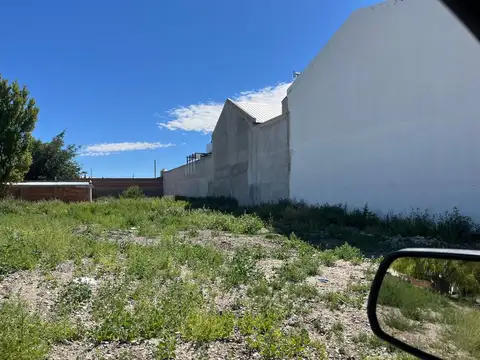 Terreno en Venta en Sarmiento, USD 23.750