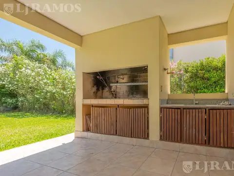 Casa en Alquiler de 3 dormitorios