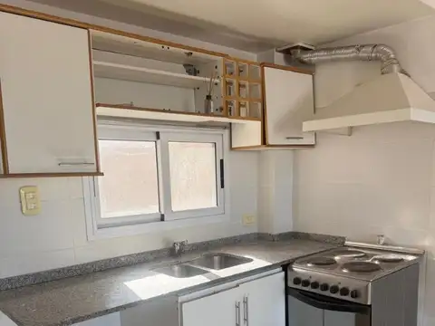 Departamento en Alquiler en Castelar Sur, $ 460.000
