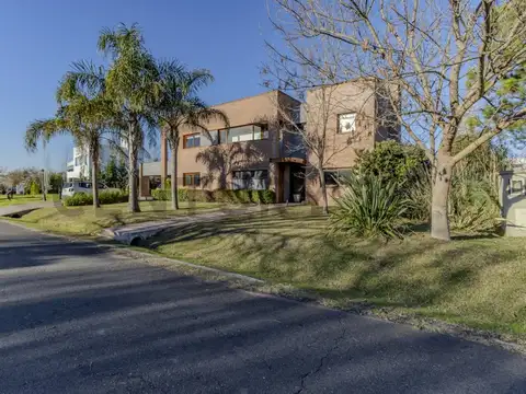 Casa en Club de campo Los Ceibos