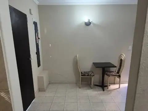 Depto Tipo Casa en Alquiler de 1 dormitorio