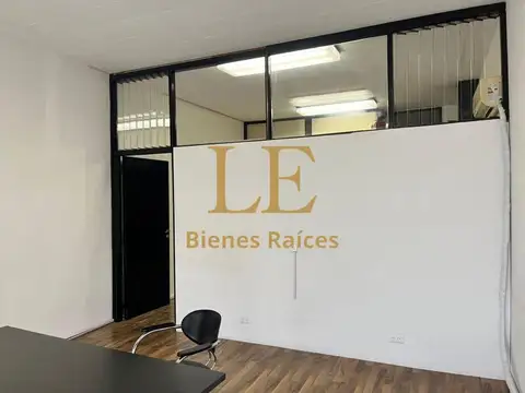 Oficina en Venta al Norte
