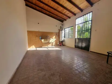 Casa en Alquiler de 4 dormitorios