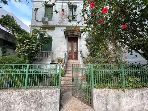 Casa en Venta en Villa Pueyrredon, CABA