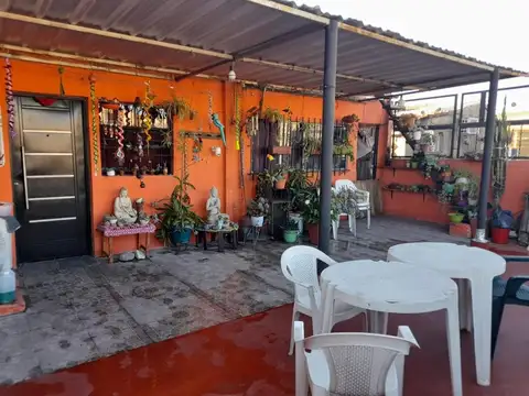 Local en Venta Via Pública