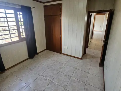 Departamento Barrio Roca excelente ubicacion!
