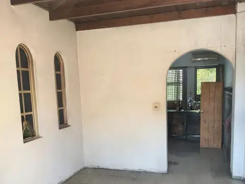 Casa 3 ambientes con 1 baño