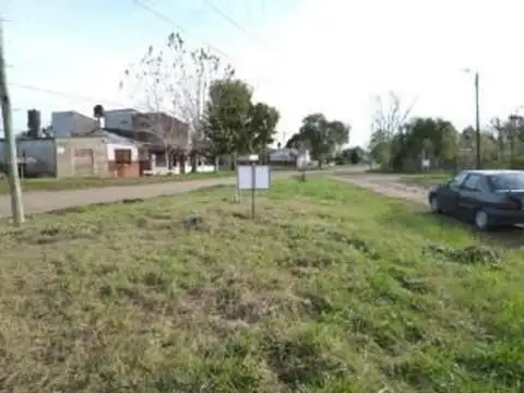 Terreno en Venta 30  mts Fondo