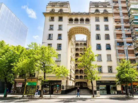 Alquiler Depto 3 Amb en Edificio del Arco - CABA