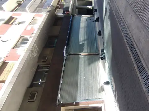 Local en Alquiler Via Púb.