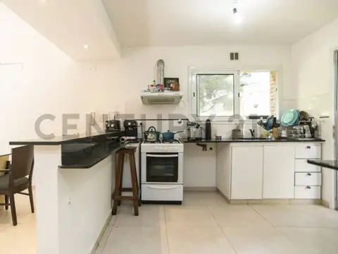 23 entre 511 bis y 512 , Piso 0