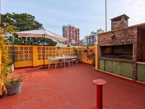 Depto Tipo Casa en Venta de 6 ambientes