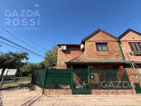 Casa en venta Adrogue