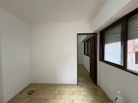 Departamento en Alquiler en Echesortu, $ 350.000