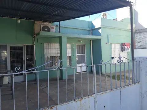 VENDO CASA 3 AMBIENTES