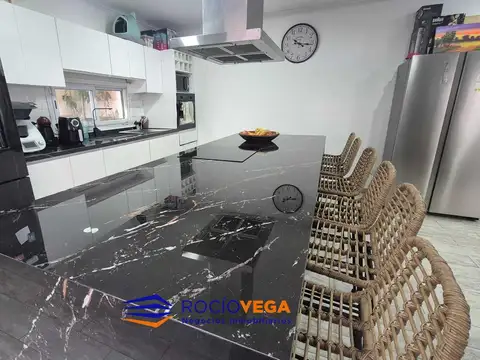Casa Monoambiente con 2 baños