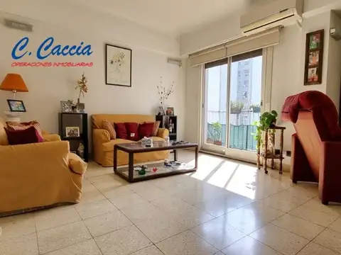 Departamento 4 ambientes con 3 baños